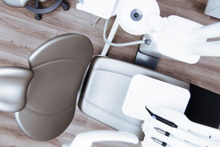 Dental chair and equipment at a San Marcos dentist office.