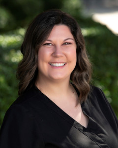 Headshot of dental hygienist Jaclyn